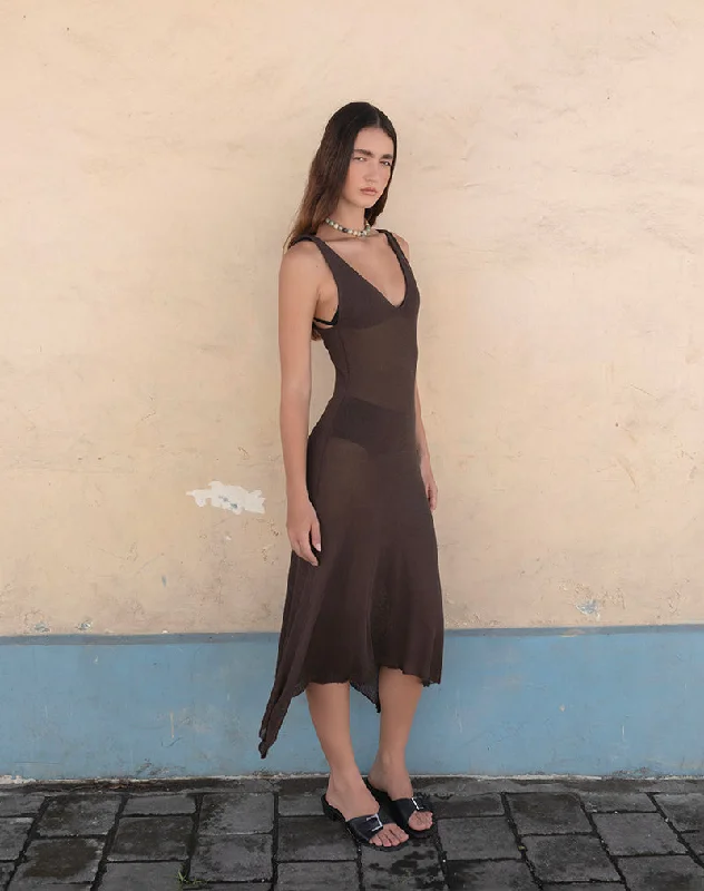 Sleek and sophisticated fashion for modern women   Rabindra Maxi Dress in Brown