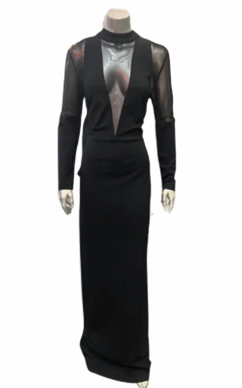 Everyday essentials for a stylish wardrobe   Crepe/mesh Long Dress In Black